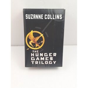 The Hunger Games Trilogy Box Set Suzanne‎ Collins Young Adult Dystopian Books